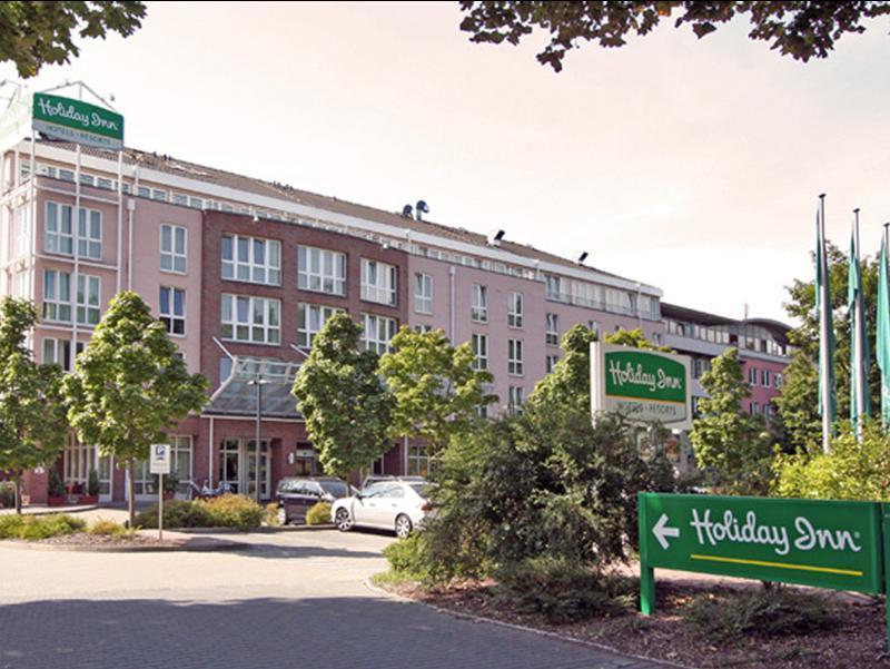Courtyard By Marriott Dresden Hotel Exterior photo