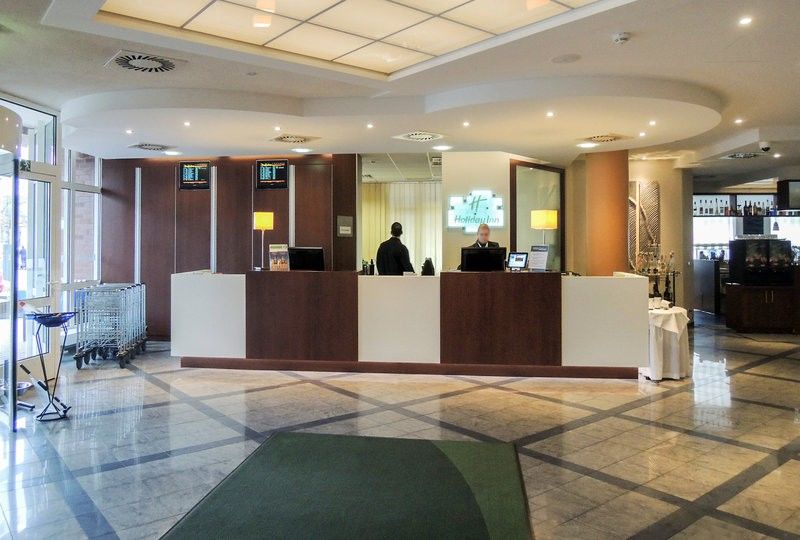 Courtyard By Marriott Dresden Hotel Exterior photo